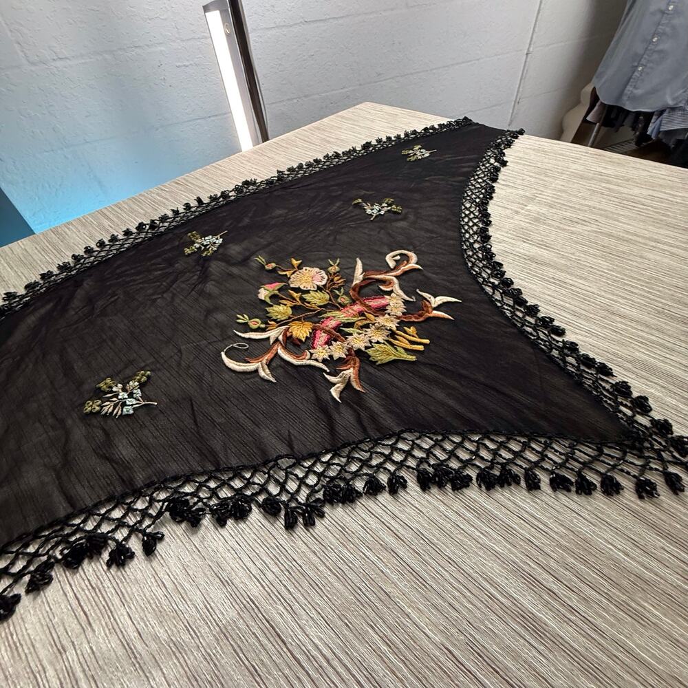 Vintage ATG Embroidered Beaded Fringe Scarf Wrap Shawl Whimsigoth Gypsy Boho‎ - Picture 11 of 16